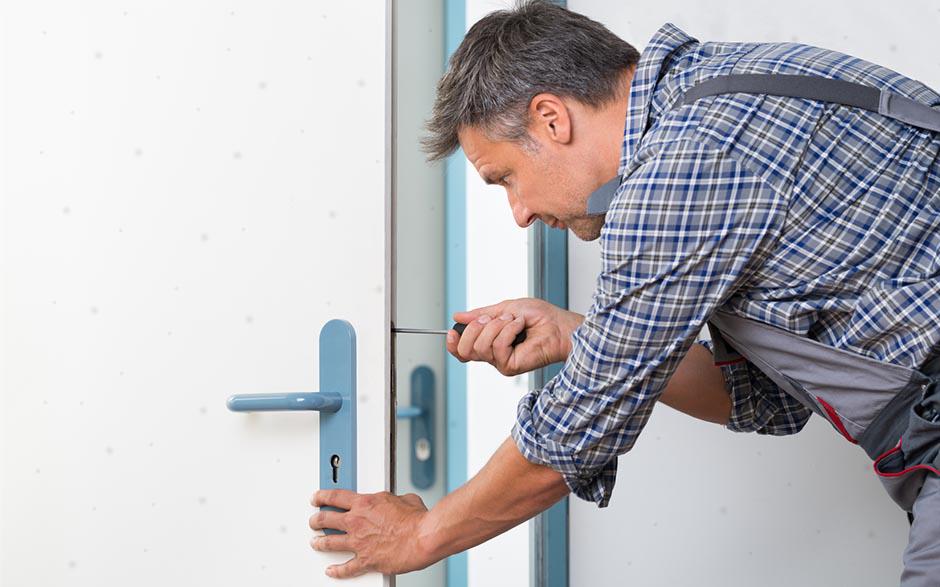 travail de qualité serrure porte blindée Salon-de-Provence